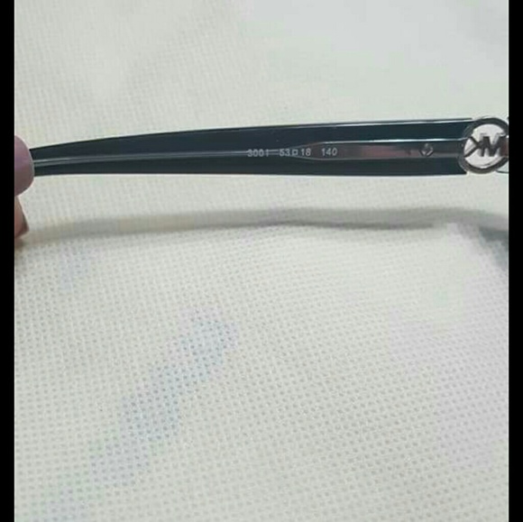 Michael Kors eyeglasses frame - Picture 4 of 8